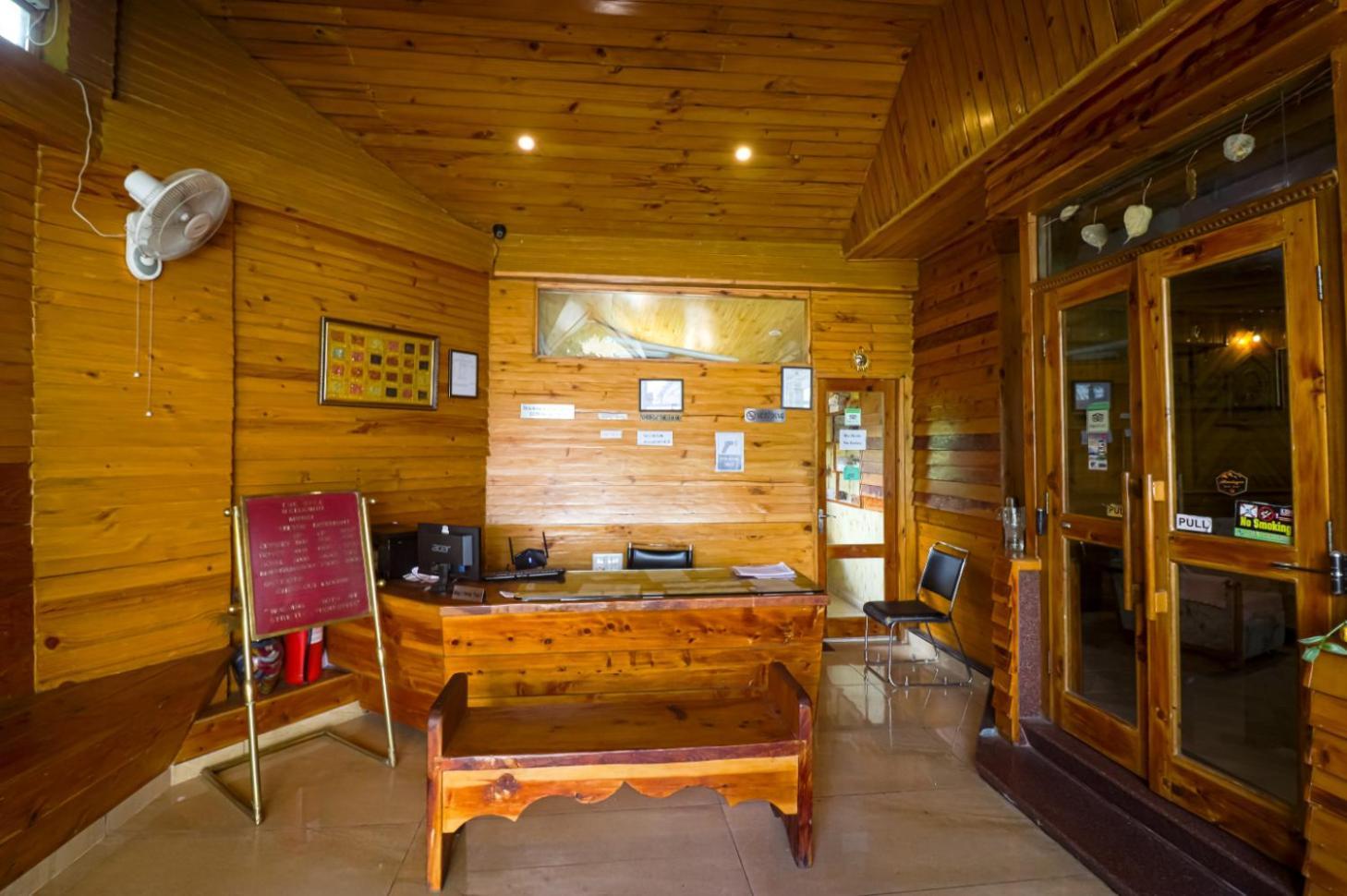 The Byke Neelkanth Manali Bed and Breakfast Nagar  Exterior foto